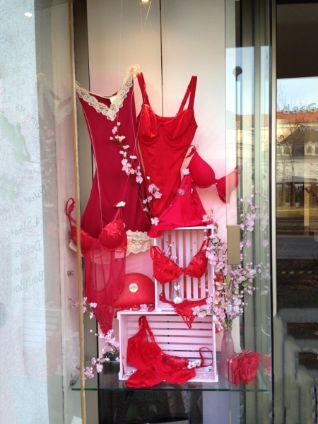 auslage_rot
