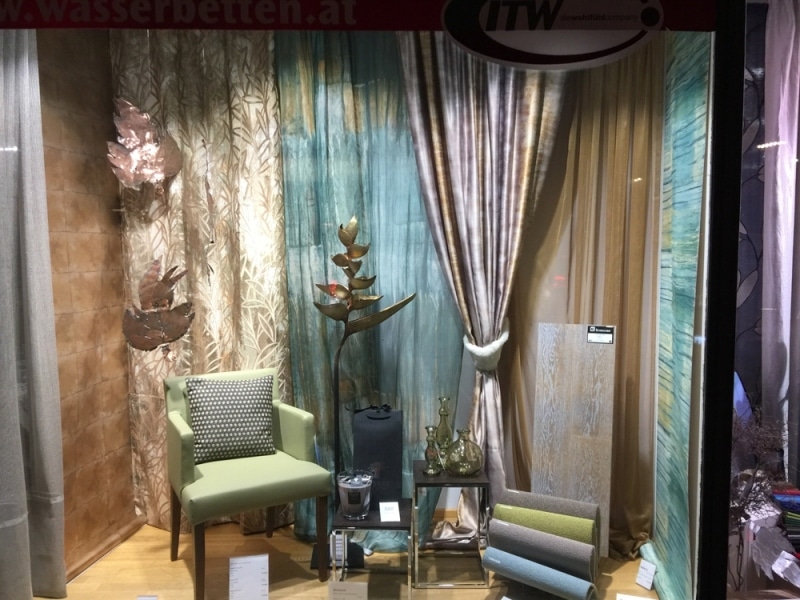schaufenster_grün_gold